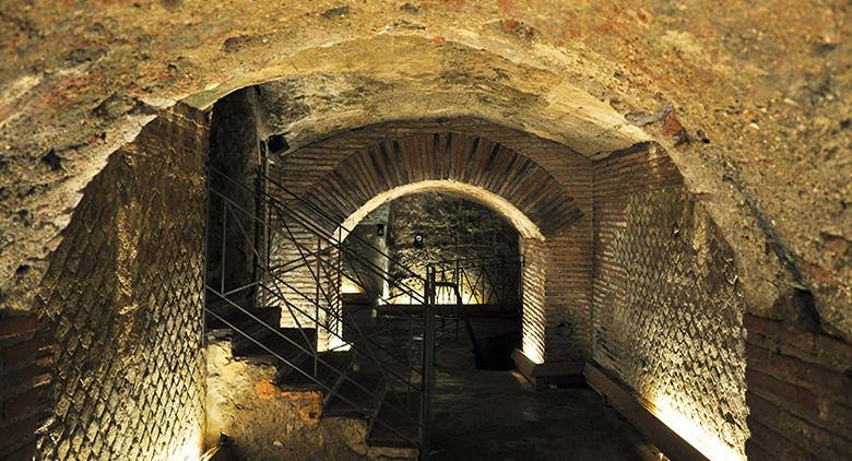 O Teatro Romano de Nápoles