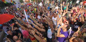 Villaggio Gay del Borgo Marinari: in programma una serata aperitivo