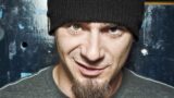 J-Ax presenta il nuovo album alla Feltrinelli di Napoli