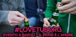 Tour strappa la Tuborg sul Lungomare di Napoli