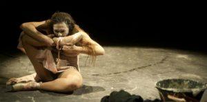 Spettacolo di teatro-danza di Davide Iodice al teatro Piccolo Bellini