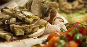 Oliolà, en Nápoles la auténtica bruschetta gourmet de Apulia | Revisar