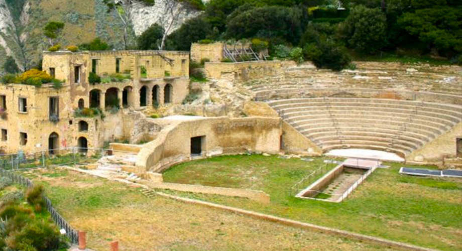 Pausilypon Archaeological Park en Nápoles