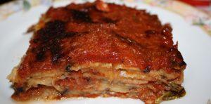 Marenna Mob in Posillipo (Neapel), Flashmob mit Brot und Aubergine Parmigiana
