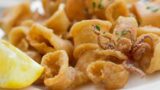 Mostra d'Oltremare (Isola delle Passioni): pesce fritto al Chiosco Mediterraneo