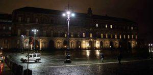 Napoli, Natale al buio in piazza del Plebiscito, annullato anche Showcolate
