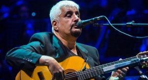 Unici nel Ricordo, eine Veranstaltung für Pino Daniele im Kloster San Domenico Maggiore