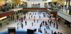 Magic Ice Park, Eislaufen im Auchan in Giugliano im Dezember 2014