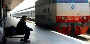 Strike Züge von 24 Stunden auf dem 12 und 13 am Juli 2014 auch in Neapel