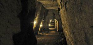Bourbon Tunnel, außergewöhnlicher Besuch bei Nacht mit Aperitif
