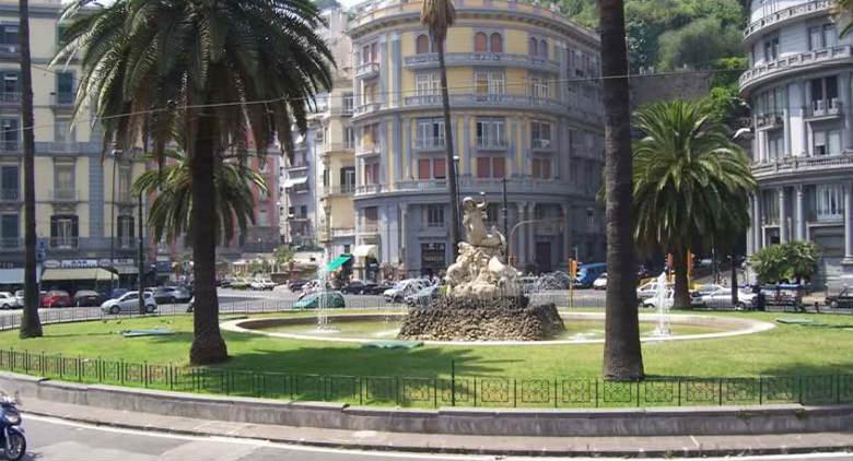Piazza Sannazaro in Neapel