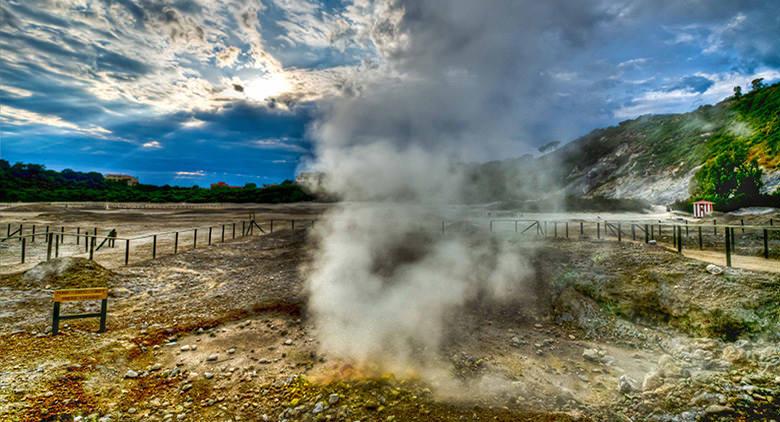 Solfatara a Pozzuoli