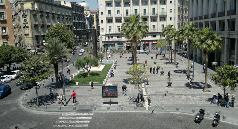 Piazza Carità en Nápoles