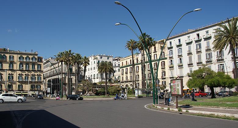 ナポリのPiazza della Vittoria