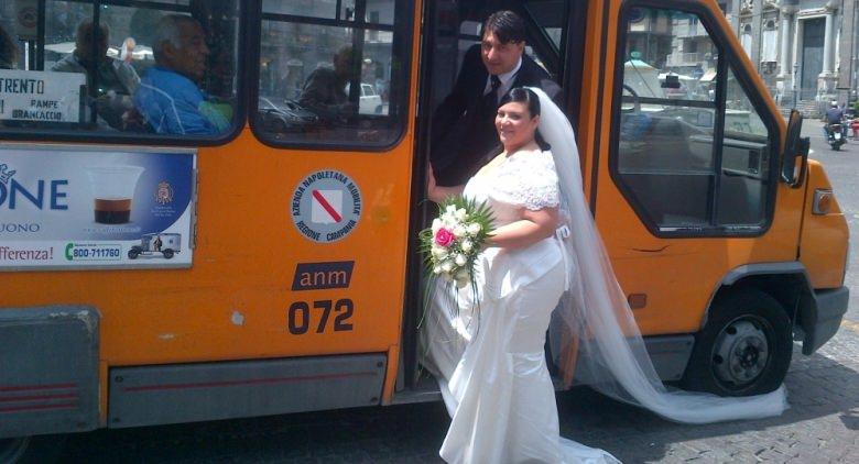 matrimonio sul bus