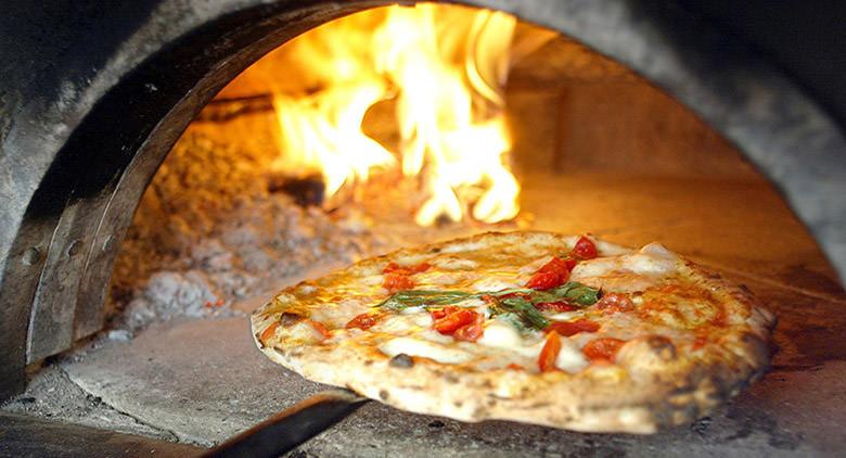 Napoli e la Campania trionfano nella lista Pizzerie d'Italia 2016 di Gambero Rosso