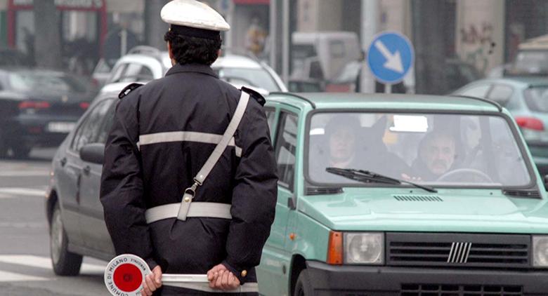 Nouveau bloc à circulation à Naples de 26 Octobre 2015.