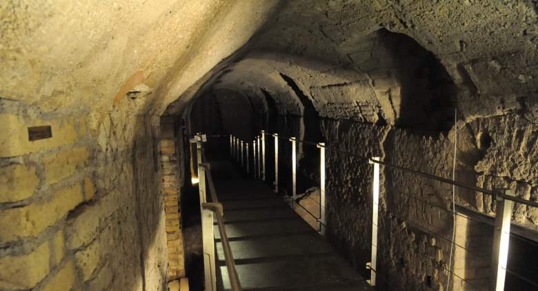 chemin souterrain du district des terres