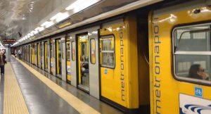 U-Bahn 1 Linie von Neapel, vorzeitige Schließung Dienstag 24 November 2015
