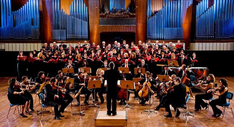 Concerto de Ano Novo de 2016 da Nova Orquestra Scarlatti em Nápoles