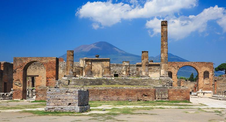 Neuer Bahnhof für die Pompeji-Ausgrabungen