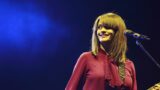 Carmen Consoli in concerto al Teatro Augusteo di Napoli con vecchi e nuovi successi