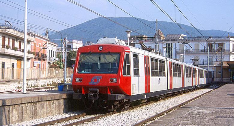 Trens da Circumvesuviana ocorridos em 16 de fevereiro de 2016