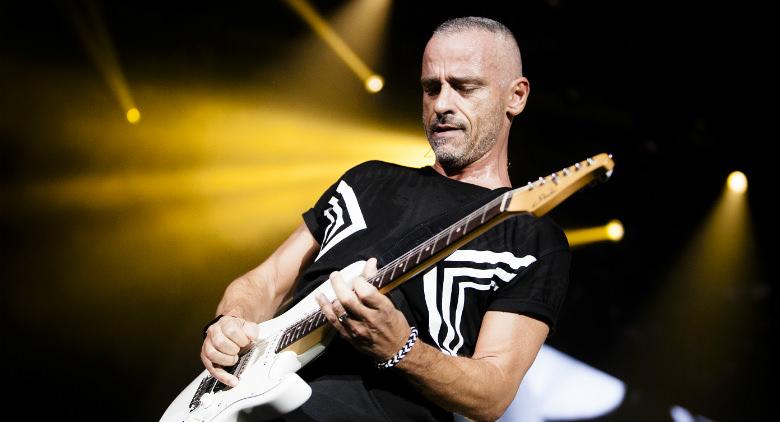 eros ramazzotti in concert at the Palasele in Eboli