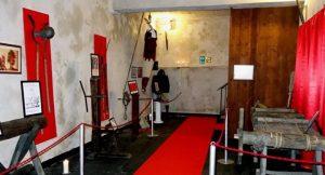 Das erste Foltermuseum in Neapel wird mit vielen Ausstellungen und makabren Kuriositäten eröffnet