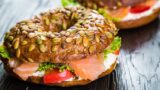 Hoop a Napoli: il primo bagel bar con prodotti biologici al Vomero