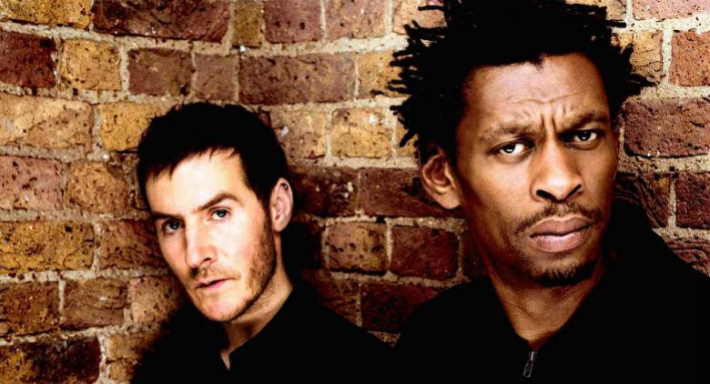 concerto massive attack arena flegrea