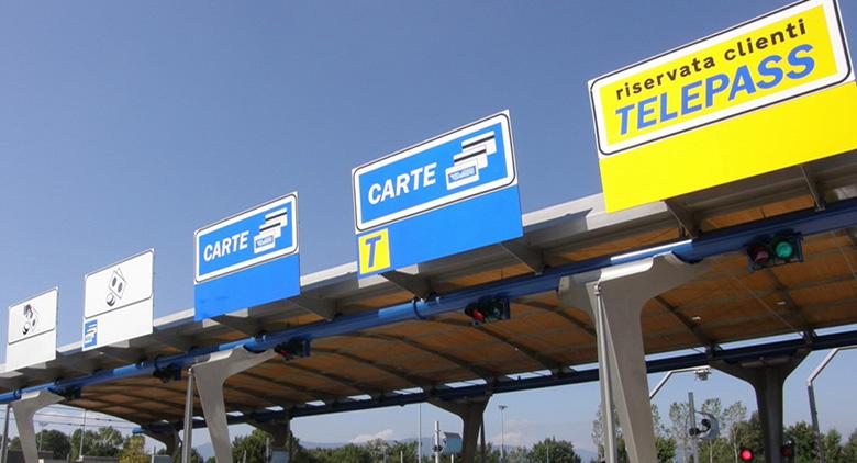 Poste de péage d'autoroute