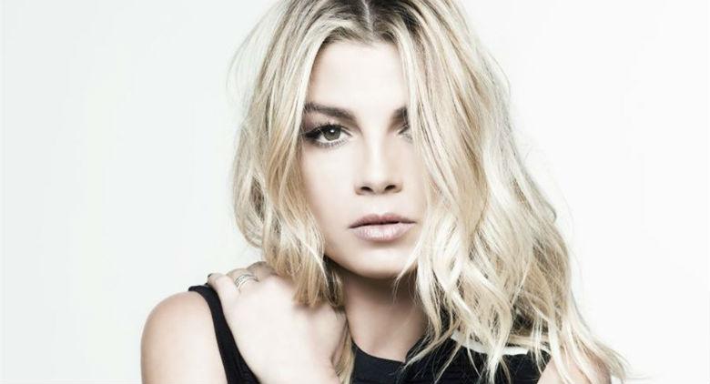 Emma Marrone in concerto a Napoli 2016