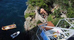 Marmeeting 2016 al Fiordo di Furore con tuffi spettacolari da grandi altezze