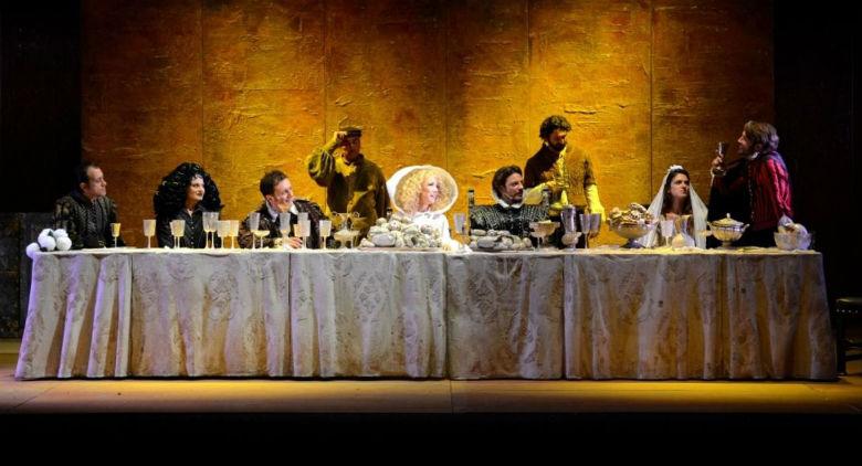 Nancy Brilli at the Augusteo Theater in Naples with The Taming of the Shrew