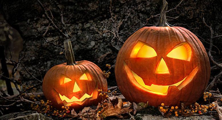 Sorcières au Musée Pietrarsa pour Halloween 2016