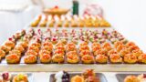 Aperitivo di 16 metri a Napoli con drink a scelta e cibo all you can eat