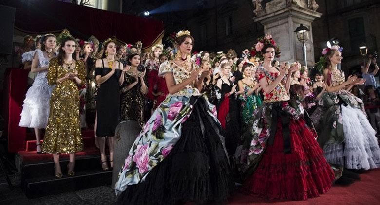 Dolce & Gabbana défilé de mode à Naples