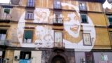 Arte callejero participante y visitas guiadas al distrito de salud de Nápoles