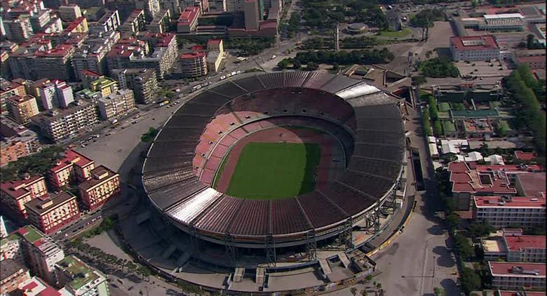 Servicio Park&Gol en Nápoles