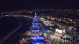Карнавал 2017 на Н'Альберо в Неаполе: воздушное шоу между супергероями и зомби