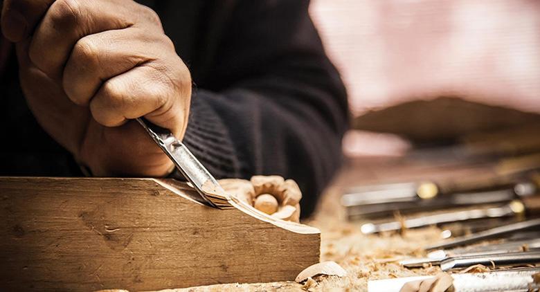 Am Vomero die Ausstellung der Handwerkskunst der Exzellenz