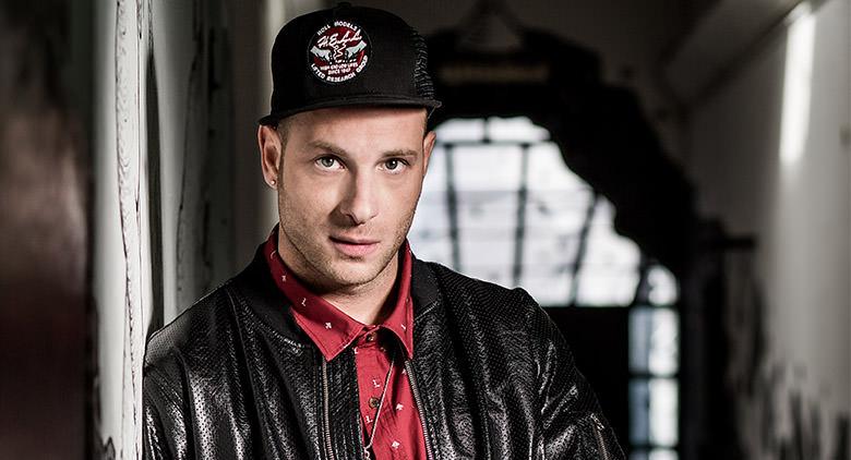 En Fletrinelli en Nápoles, reunión con Clementino