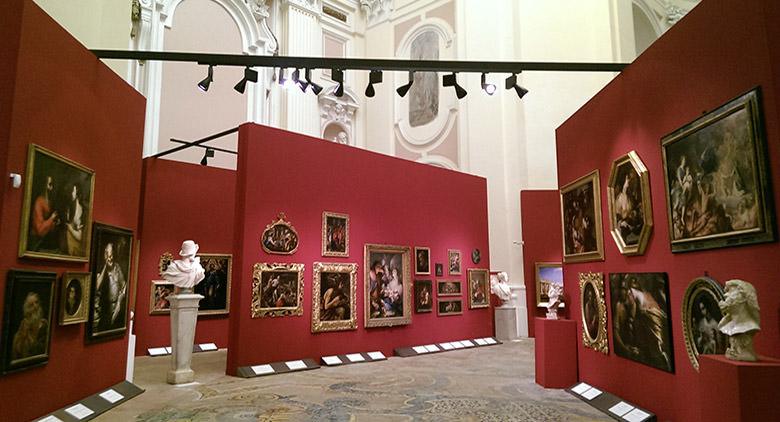 Closing at midnight for the Hidden Treasures exhibition in Naples