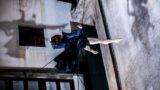 Danza verticale sulla facciata di Palazzo San Giacomo a Napoli per il finale di Wine & the City