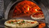 ナポリのMostra d'OltremareのTutto Pizza：プロのピザフェア