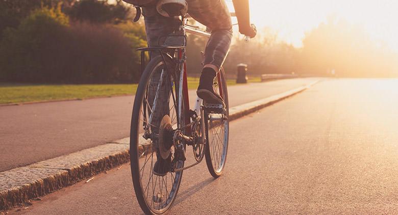 Em Nápoles, desafio de bicicleta para o European Cycling Challenge