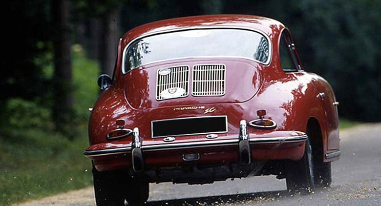 Porsche no rali de carros clássicos em Chiaiano