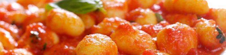 Feast of gnocchi in pignatiello