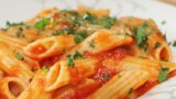 Sagra della pennetta all’arrabbiata 2017 a Marigliano con musica e comicità